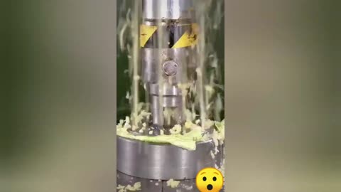 Hydraulic press vs objects