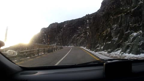 Caminho para a Serra da Estrela por Covilhã