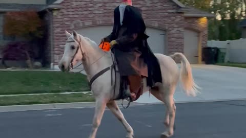 Headless Horseman Goes for a Neighborhood Stroll