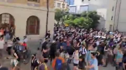 Pro-Palestine students at UT Austin march to reclaim the south lawn