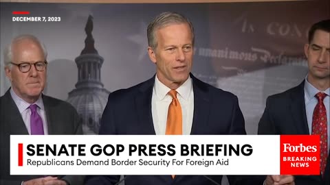 'A Huge National Security Crisis'- GOP Senator Bashes Biden, Dems Over Border Security