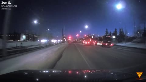 Near head on collision in Calgary 2018.03.03 — CALGARY, AB