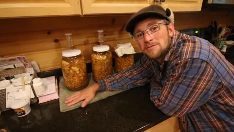 Cheap and Easy DIY Fermenting Lid with Airlock for any Jar.