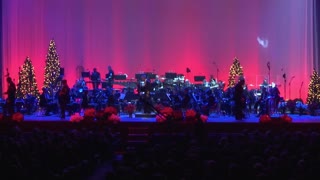 United States Navy Band magnificently performs 'White Christmas'