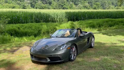 2022 Porsche 718 Boxster S | quick walk-around (exhaust note)