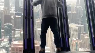 Tilt Ride Overlooking Downtown Chicago