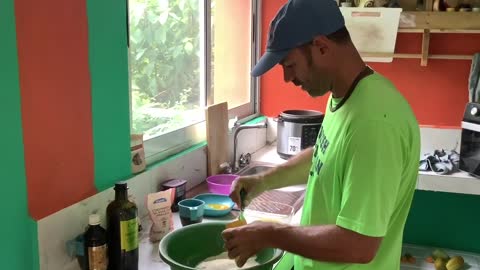 Chef boy r den bakes a chocolate cake