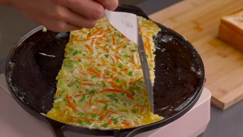 Easy Korean Street Toast | Making Cabbage Egg Sandwich