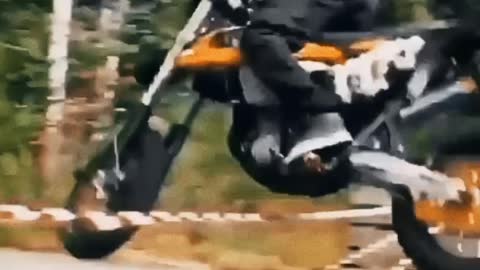 Amezing bike stunt here best stunt