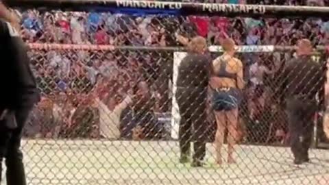 UFC 261: Rose Namajunas knocks out Zhang Weili