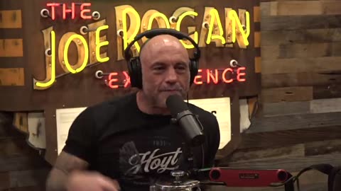 Joe Rogan: Brain Implants, Space Balloons, and the Technology of the Future