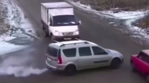 Car accident funny short: Watch People Drive Like Idiots