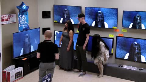 Prank Inside Of A T.V. Store!!FUNNY!!