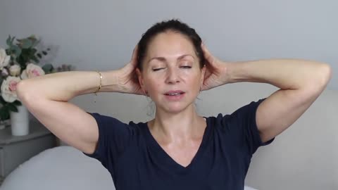 Face lifting Massage.
