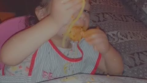 Lovely girl eating spaghetti 🍝