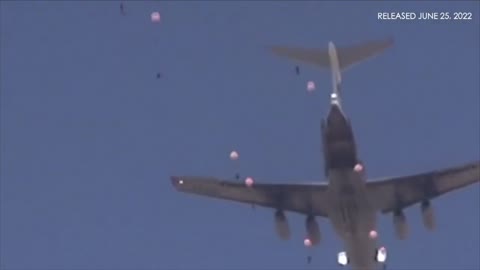 Syrian, Russian paratroopers hold drill in Syria, the 2nd joint maneuvers this month