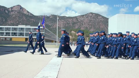 How The Air Force Academy Makes 10,000 Meals A Day For 4,000 Cadets - Boot Camp