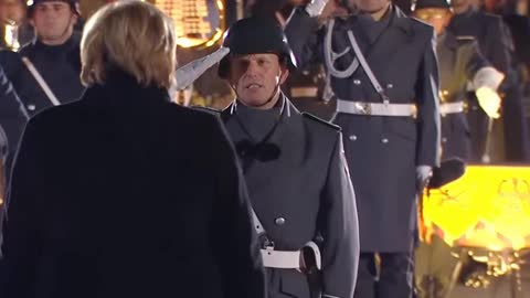 Zapfenstreich ceremony, German Chancellor Merkel receives the formal military goodbye