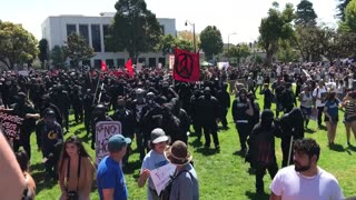 Aug 27 2017 Berkeley 1.3 Antifa says 'Block UP!' as they head towards trump supporters