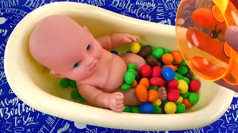 Satisfying Video l Mixing Candy in BathTub with Rainbow Skittles & Magic Slime Cutting asmar,