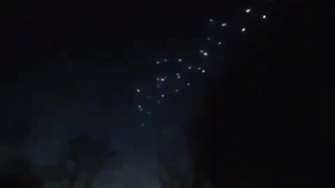 UFOs?? Unknown lights with WIERD MOVING PATTERNS in the evening sky?!?!?!