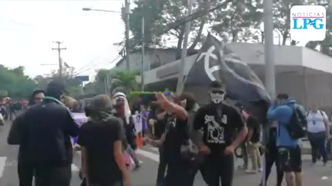 Seis marchas recorrieron diferentes puntos de San Salvador en el Día del trabajo