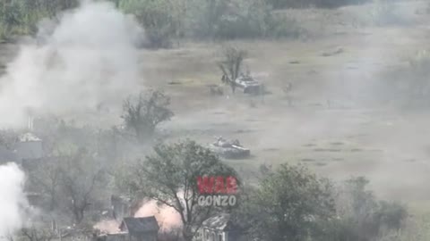 Ukrainian combined arms assault on Peski near Donetsk