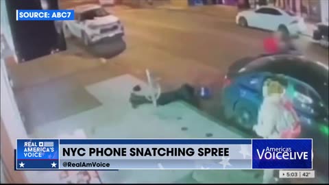 NYC PHONE SNATCHING SPREE