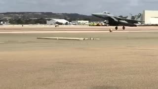 Fighter Jet Landing - Close up view