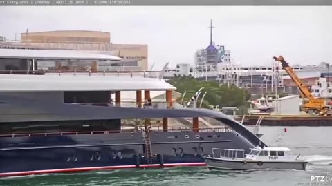 Mark Zuckerberg shows off his new $300 million, 287-foot mega yacht