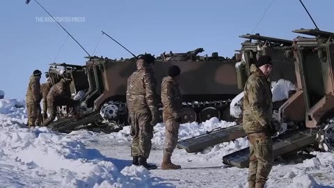 Argentine army helps farmers as snowstorms threaten livestock in Patagonia region.mp4