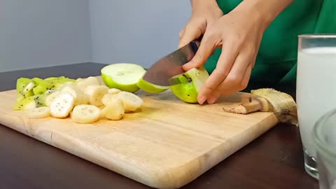 Kiwi Smoothie, How To Make Kiwi Smoothie Recipe, Smoothie Recipe, Yummy Smoothie, Survival Skill