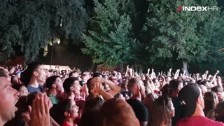 Reakcija hrvatskih navijača u Splitu na Vrsaljkov blok