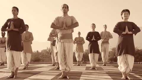 Yoga pour l'Amour - Namaskar | Sadhguru Français