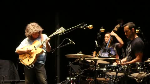 Pat Metheny with Antonio Sanchez - Slip Away - Live at Stoney Brook, NY (09-28-18) HD