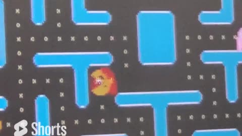 Ms. Pac Man in love?