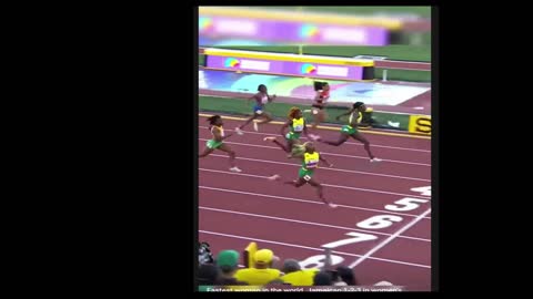 Shelly-Ann Fraser-Pryce CHAMPIONSHIP RECORD 10.67 Shericka Jackson and Elaine complete the sweep