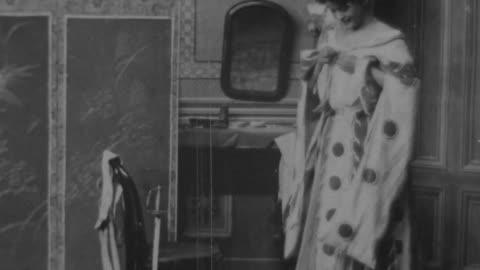 From Show Girl To Burlesque Queen (1903 Original Black & White Film)