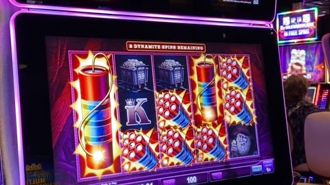 FULL SCREEN DYNAMITE!!! #slots #casino #slotmachine #slotwin #jackpot #bonusfeature #casinogame