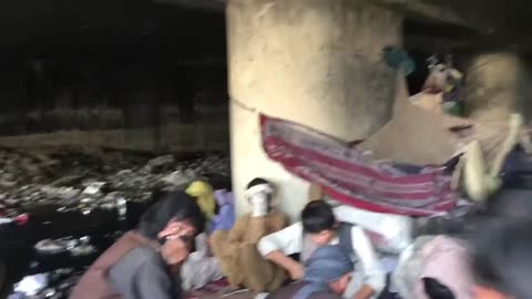 DRUG ADDICTS IN AFGHANISTAN / अफ़ग़ानिस्तान में मादक पदार्थों के नशे में पड़े व्यक्ति