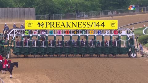 Preakness Stakes 2019 (FULL RACE), jockey John Velazquez thrown from horse | NBC Sports