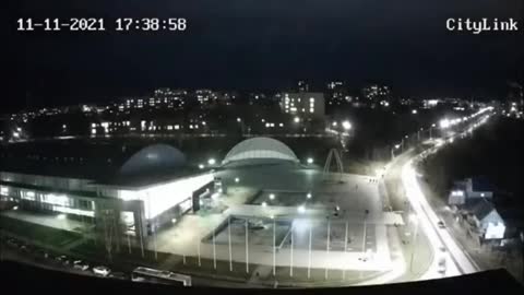 🚨☄️🇷🇺 Un meteorito ilumina San Petersburgo en Rusia
