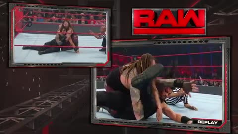 FULL MATCH — Roman Reigns vs. Bray Wyatt- Raw, June 5, 2017 13:45