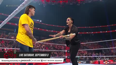 Rhea Ripley single-handedly disarms a Kendo Stick wielding Dominik Mysterio