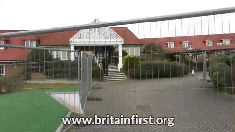 🆘 BRITAIN FIRST EXPOSES THE CALCOT HOTEL IN READING FOR HOUSING ILLEGAL MIGRANTS 🆘