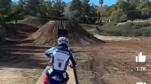 Very Cool New Trick #motocross,#freestyle,#fmx,extremesports