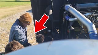 YOUNG SON FILMS DAD WORKING ON FREIGHTLINER (on Thanksgiving Day)