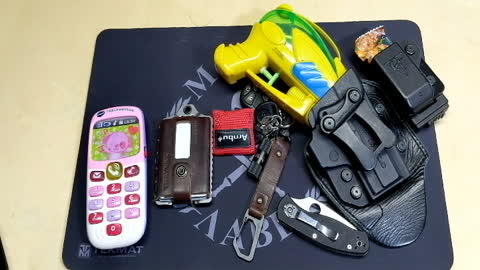 What's in my pockets? EDC 2020