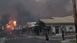 Wildfire devouring town in Maui, Hawaii