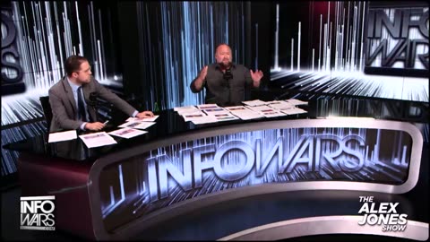 Trump Is NOT A Dictator - The Deep State Is, Alex Jones Responds